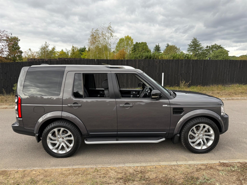 Land Rover Discovery 3.0 Sdv6 Hse 255 Bhp Black #8