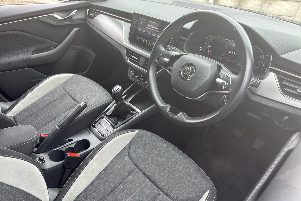 Skoda Scala 1.5 Tsi Se L VU73MME Black #6