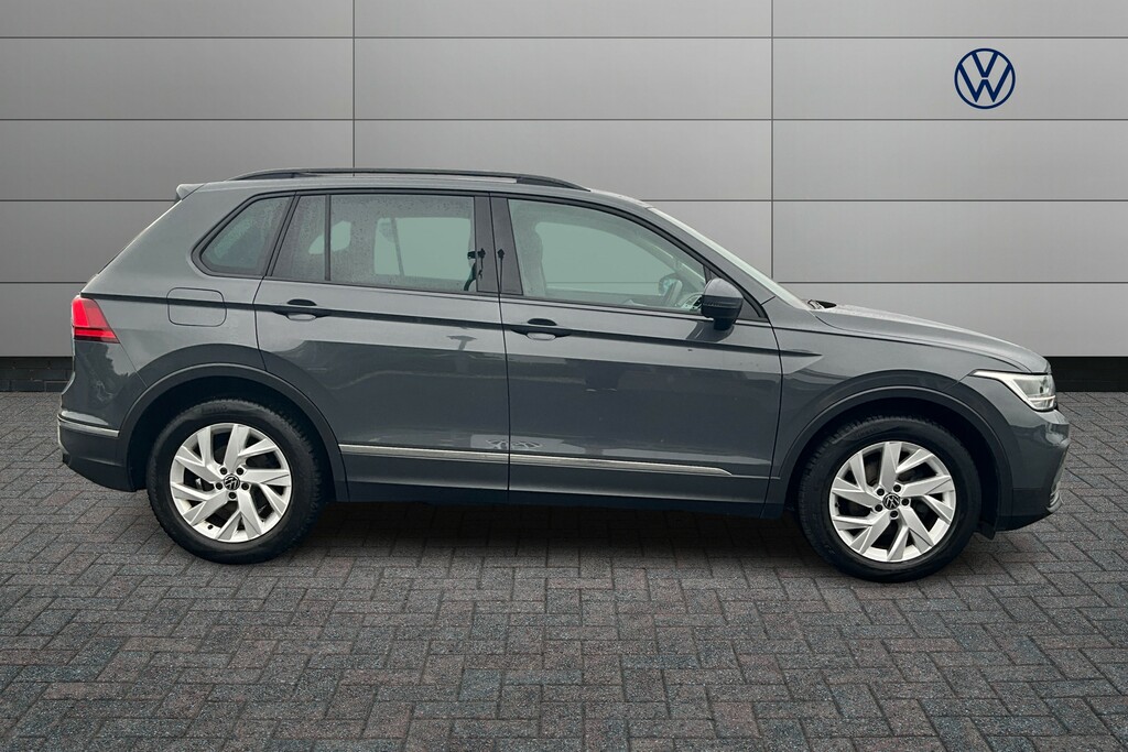 Volkswagen Tiguan 1.5 Tsi 150 Life Grey #4