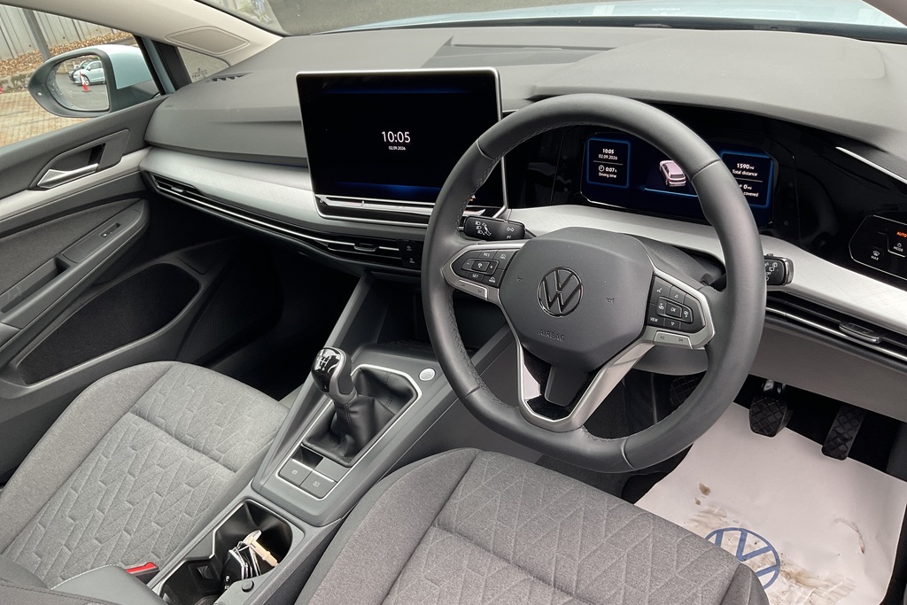Volkswagen Golf 1.5 Tsi 150 Match BL25UWG Blue #6