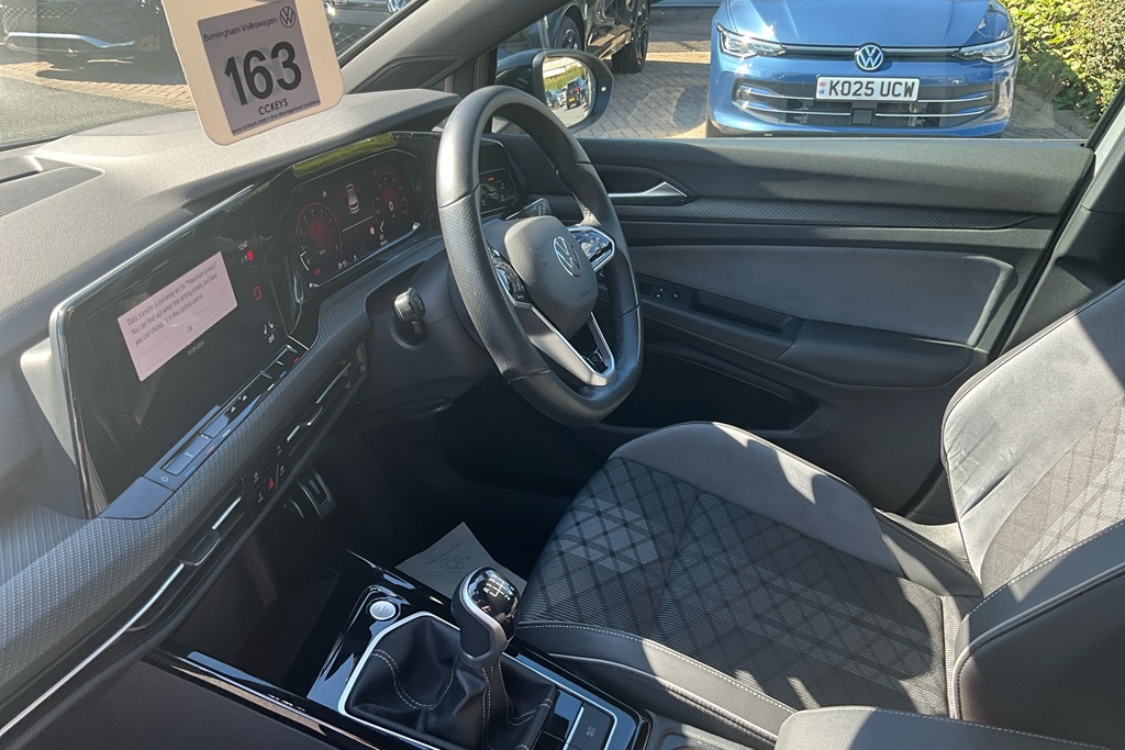 Volkswagen Golf 1.5 Tsi 150 Black Edition VK24FEH Grey #2