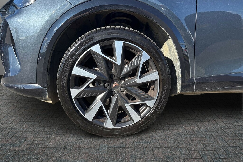 Cupra Formentor 1.5 Etsi 150 V2 Dsg YF75VJD Grey #5