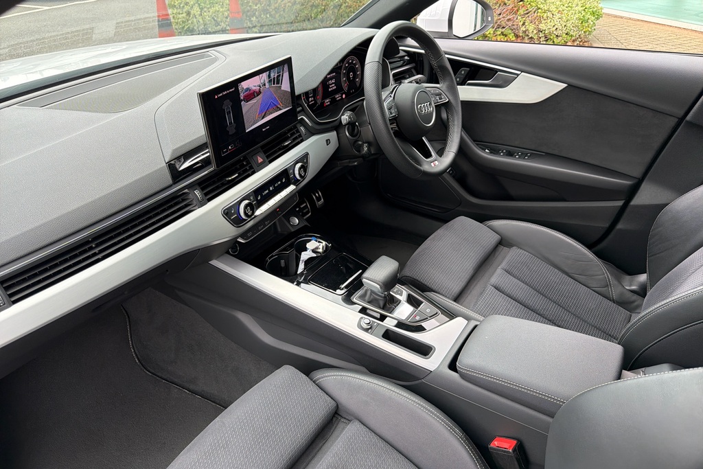Audi A4 35 Tfsi S Line S Tronic BA74LVZ White #2