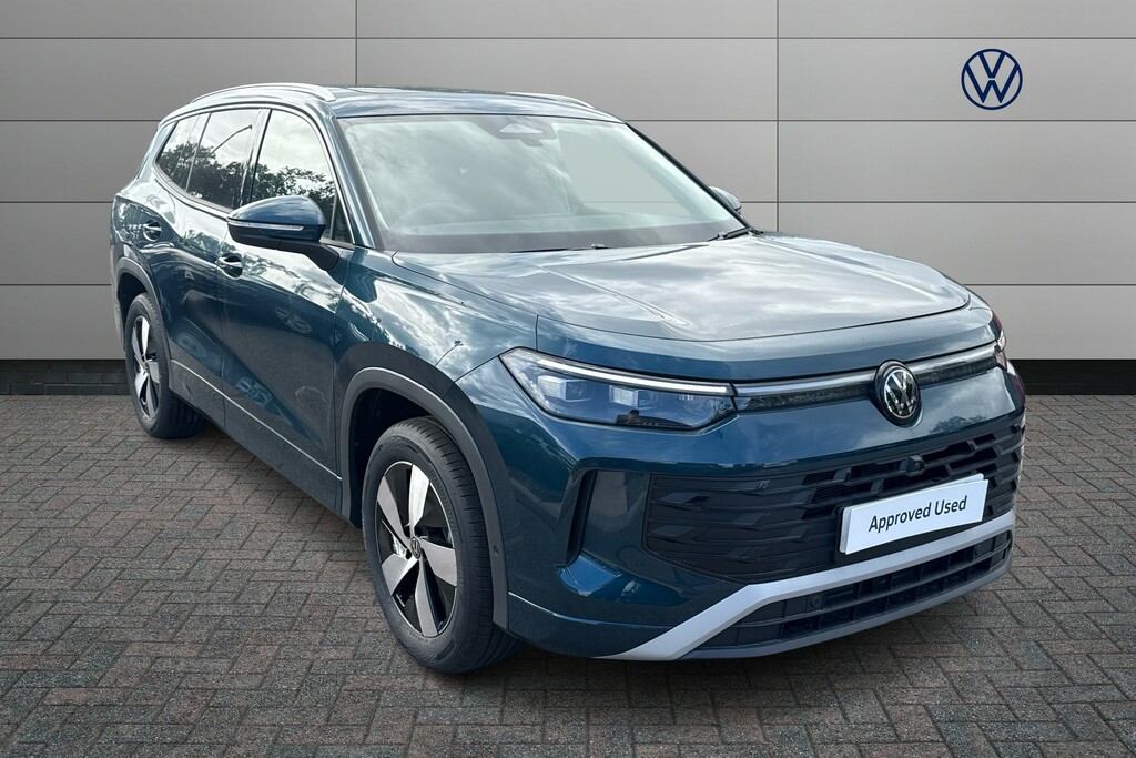 Volkswagen Tayron 1.5 Etsi Match Dsg7 7 Seat Area View Blue