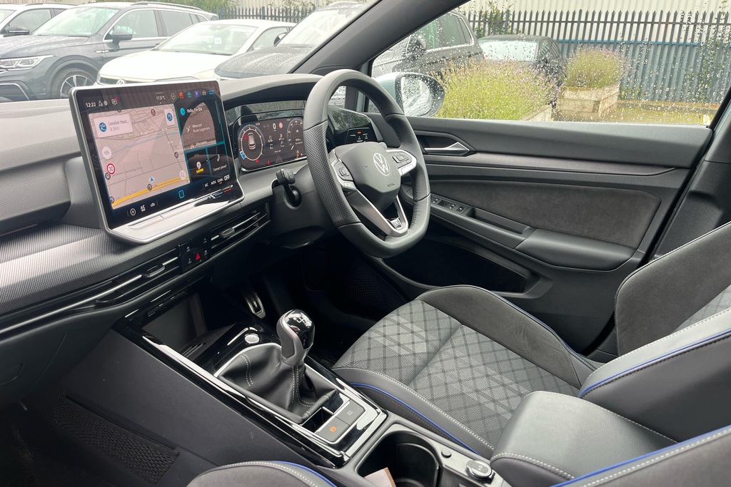Volkswagen Golf 1.5 Tsi 150 R-line GJ75FFX Silver #2