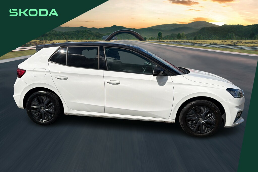 Skoda Fabia 1.0 Tsi Colour Edition White #4