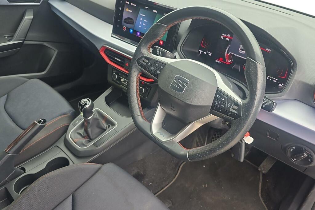 Seat Ibiza 1.0 Tsi 110 Fr VK73BHX Black #6