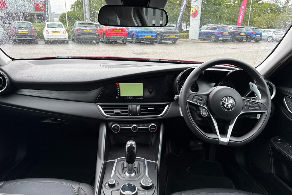 Alfa Romeo Giulia Black #19