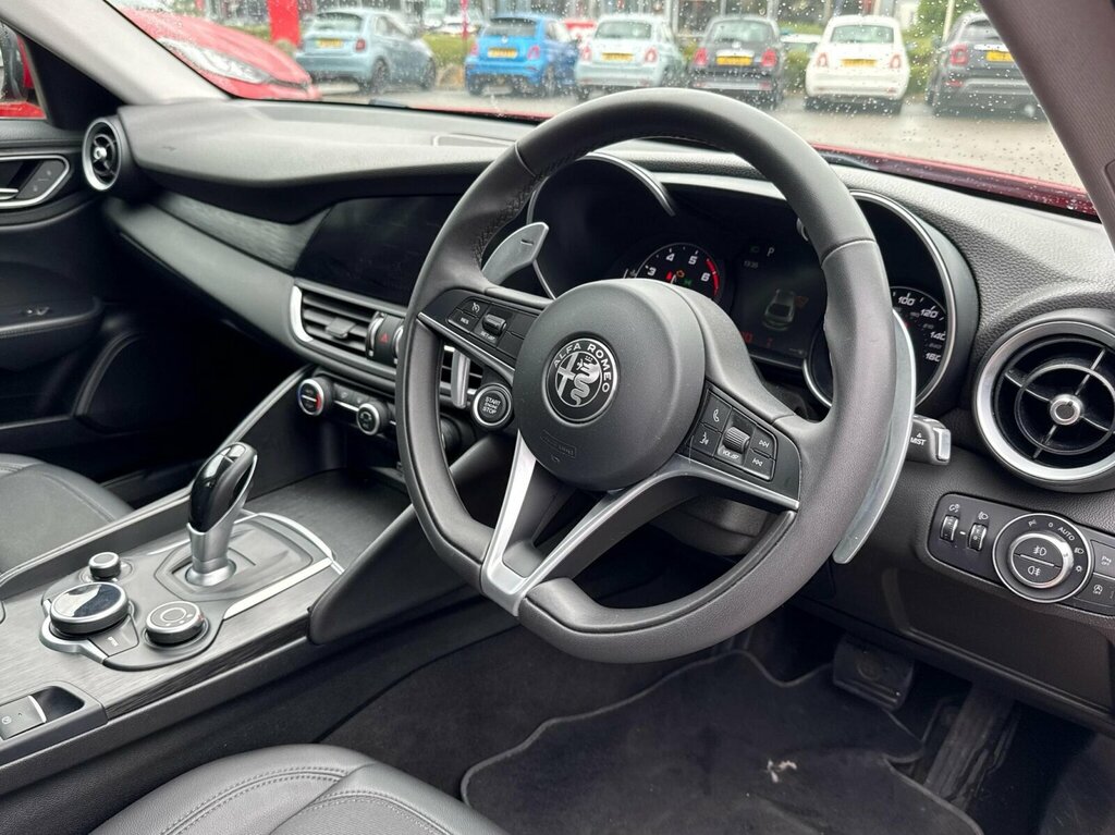 Alfa Romeo Giulia Black #29