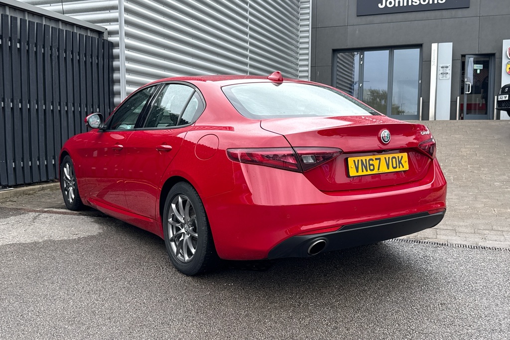 Alfa Romeo Giulia Black #65