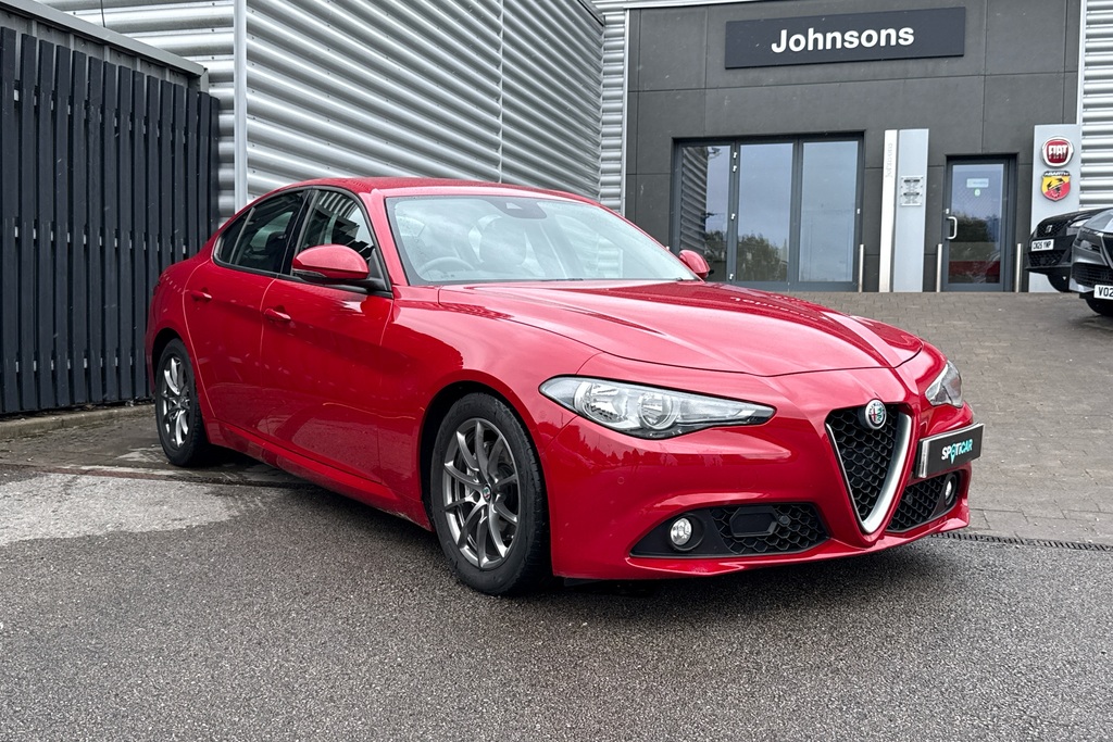 Alfa Romeo Giulia Black #4