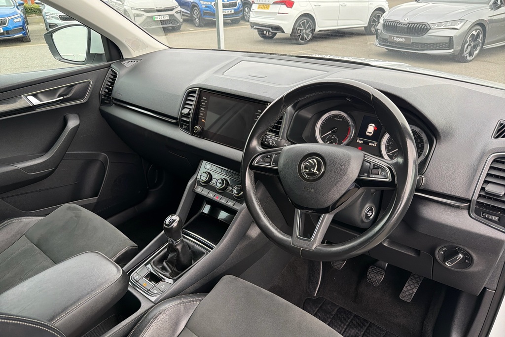 Skoda Karoq 1.5 Tsi Se L White #6
