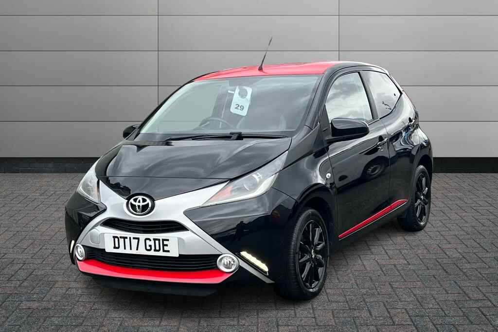 Toyota Aygo 1.0 Vvt-i X-press Black #4