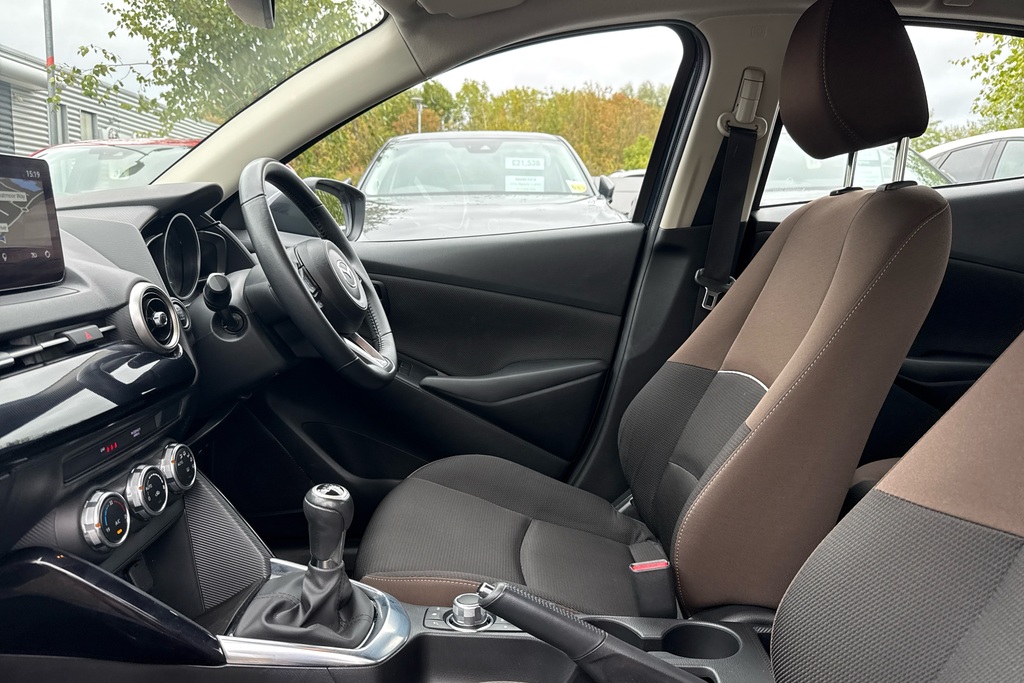 Mazda 2 1.5 E-skyactiv G Mhev Se-l Silver #6
