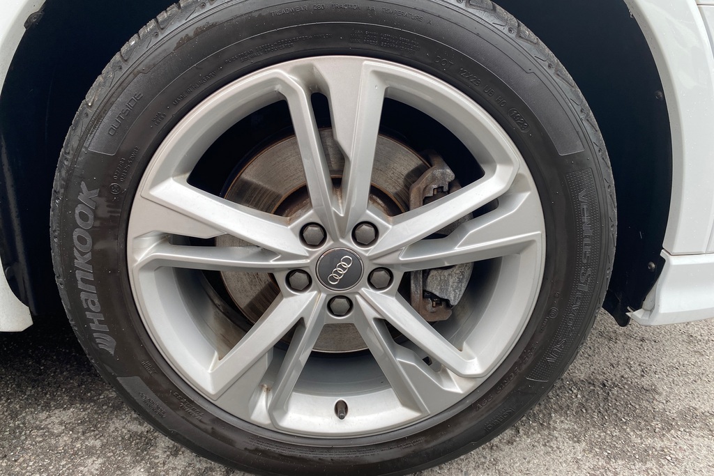 Audi Q3 Tdi S Line Black #34