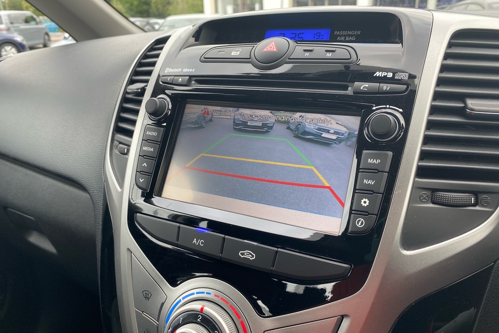 Hyundai Ix20 Se Red #44