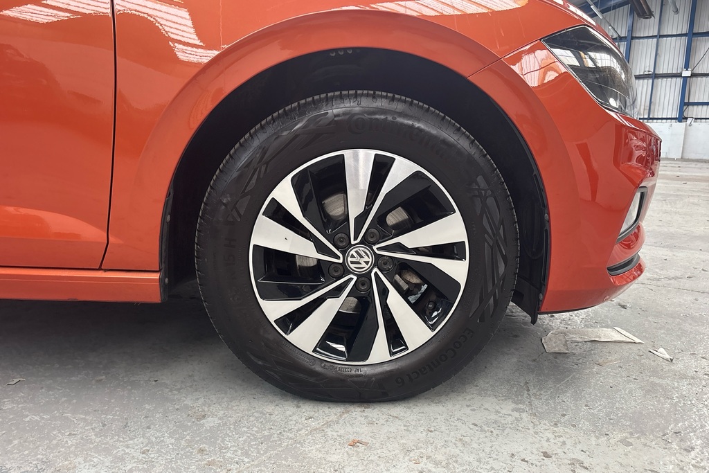 Volkswagen Polo 1.0 Evo 80 Match Orange #5