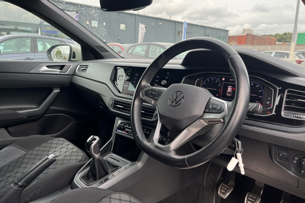 Volkswagen Taigo 1.0 Tsi 110 R-line Grey #6