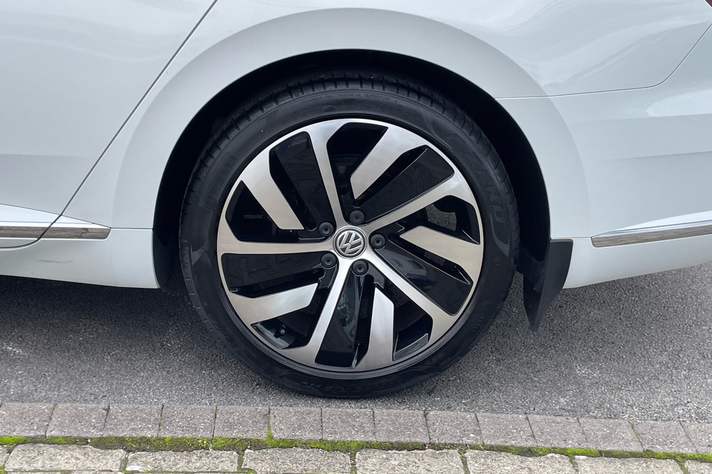 Volkswagen Arteon Hatchback  #21