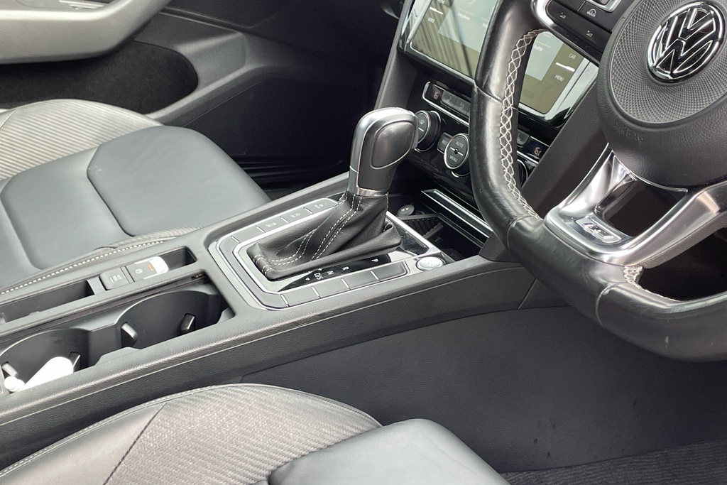 Volkswagen Arteon Hatchback  #10