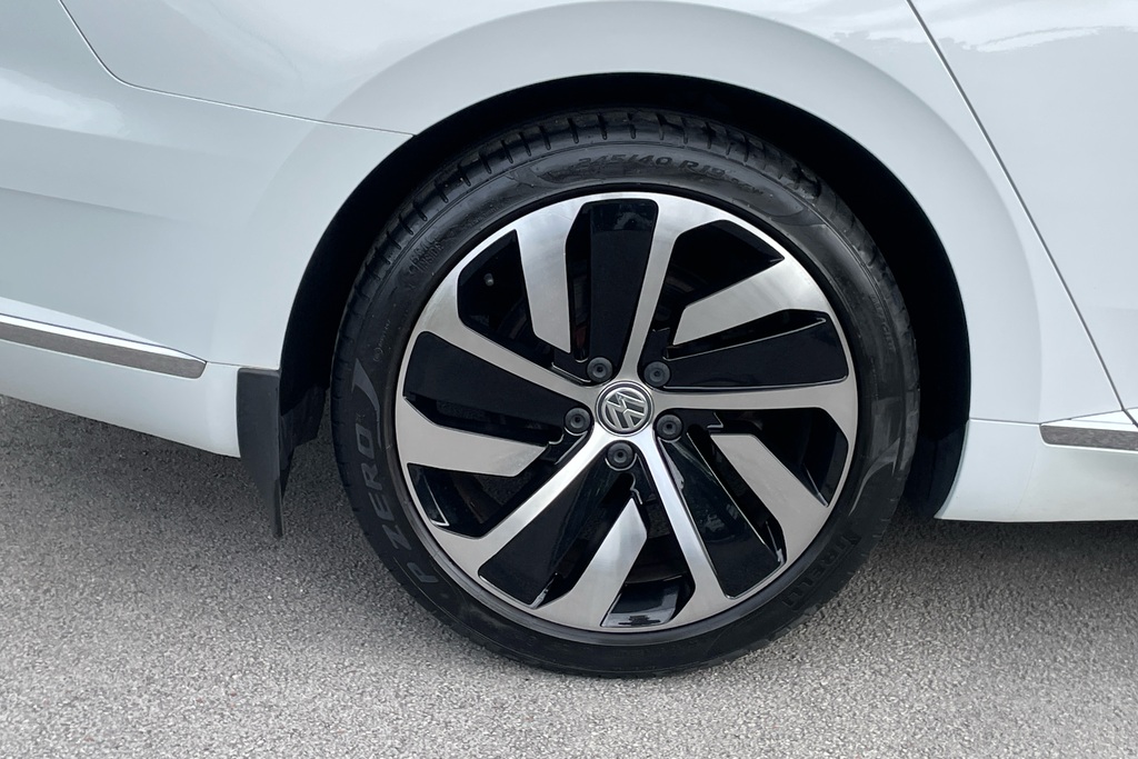Volkswagen Arteon Hatchback  #22