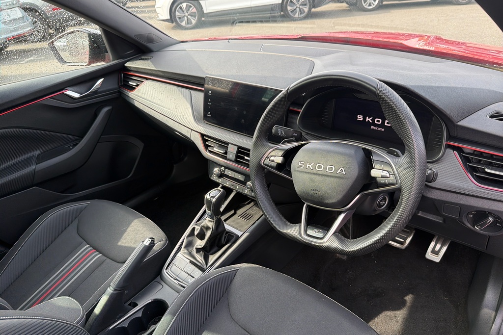 Skoda Kamiq 1.0 Tsi Monte Carlo Edition Dsg Red #6