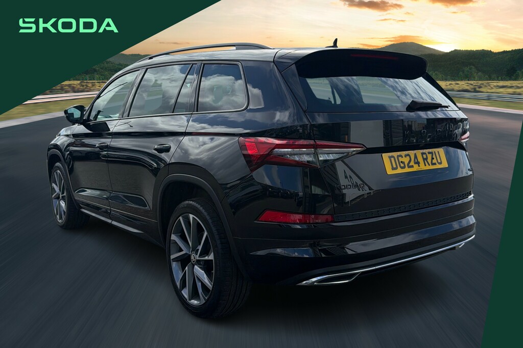 Skoda Kodiaq 2.0 Tdi 200 Sport Line 4X4 Dsg 7 Seat Black #3
