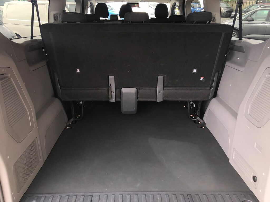 Volkswagen Transporter Shuttle Shuttle Style Lwb 170 Ps 2.0 Tdi 8Sp Blue #24