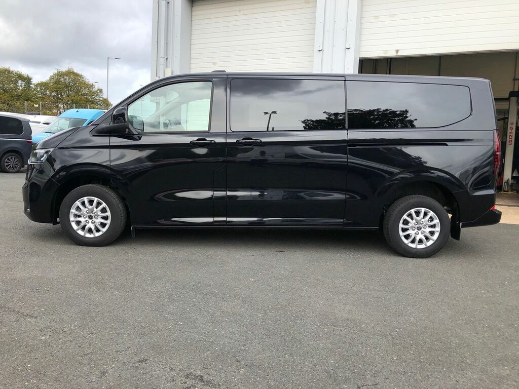 Volkswagen Transporter Shuttle Shuttle Style Lwb 170 Ps 2.0 Tdi 8Sp Blue #27
