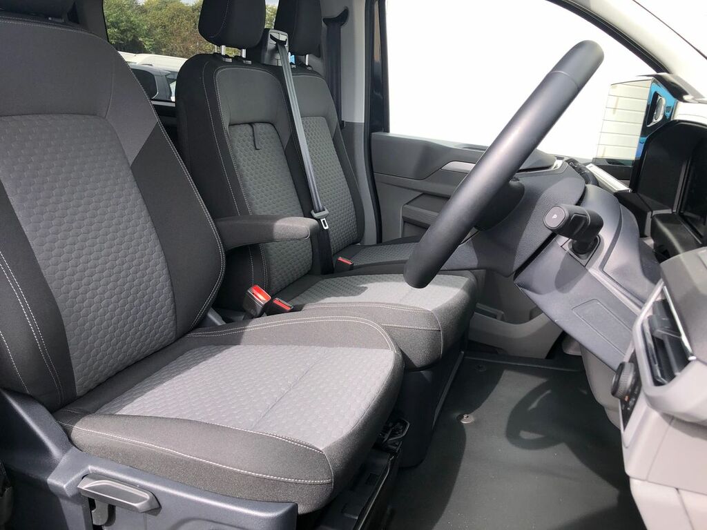 Volkswagen Transporter Shuttle Shuttle Style Lwb 170 Ps 2.0 Tdi 8Sp Blue #18