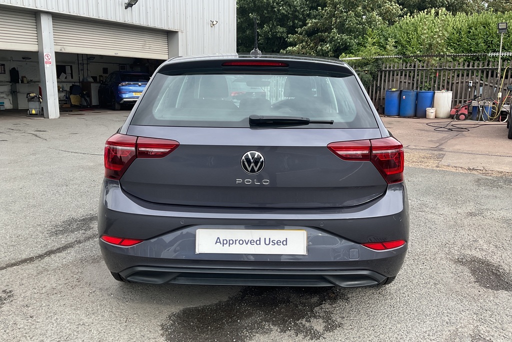 Volkswagen Polo 1.0 Tsi R-line Hatchback Dsg Black #17