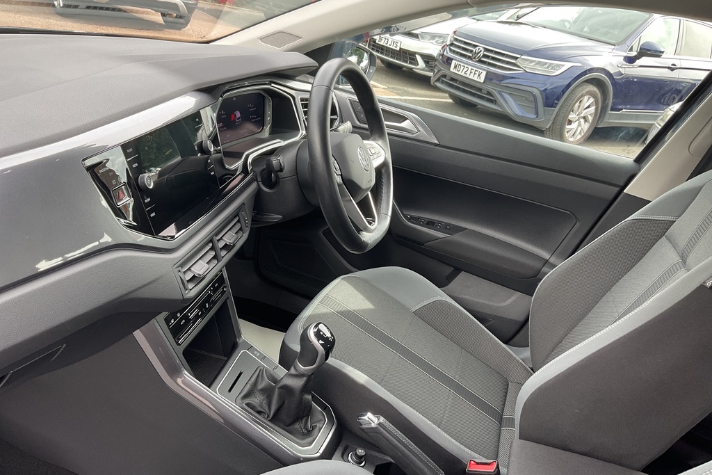 Volkswagen Polo 1.0 Tsi Style Grey #2