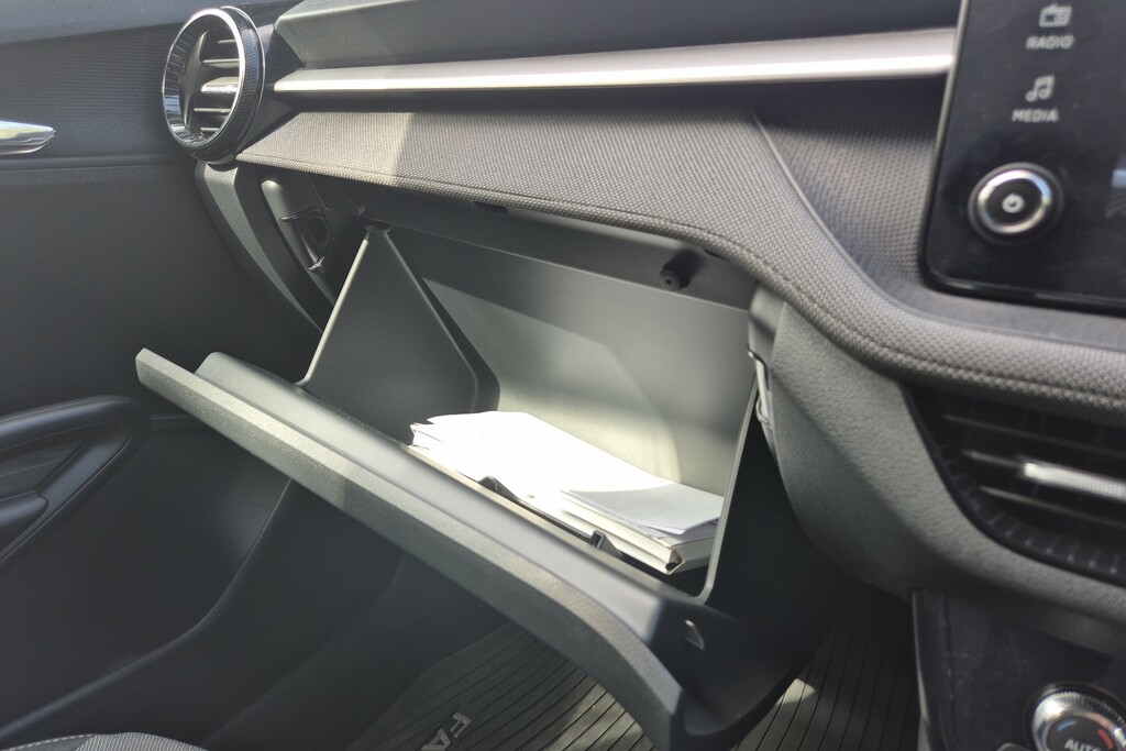 Skoda Fabia Se L Edition Grey #38