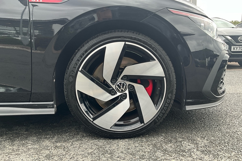 Volkswagen Golf 2.0 Tsi Gti Black #5