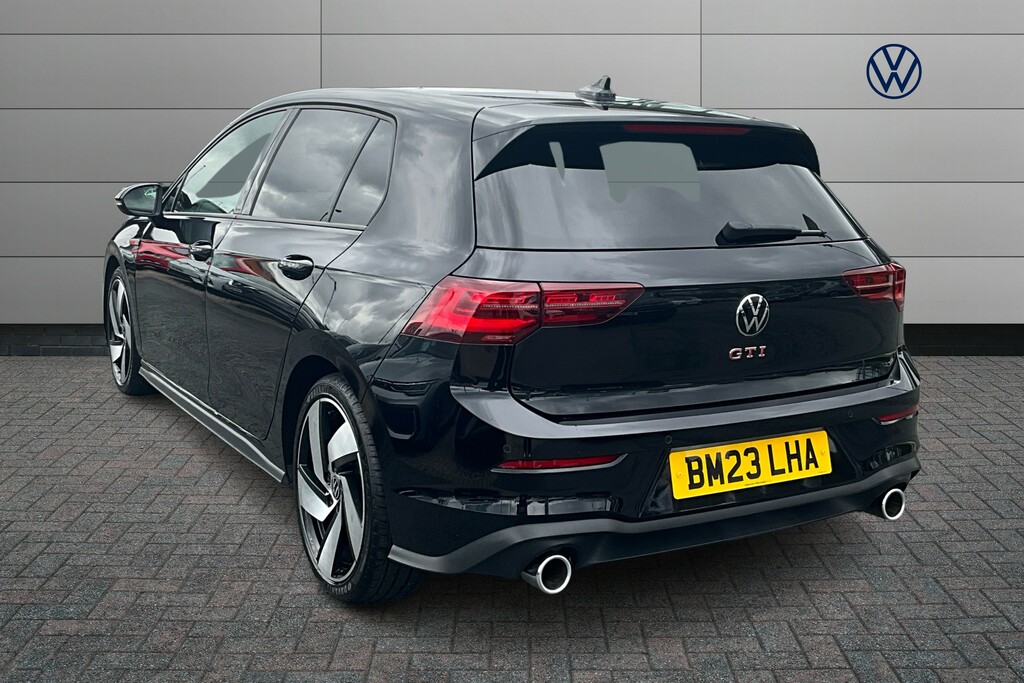 Volkswagen Golf 2.0 Tsi Gti Black #3