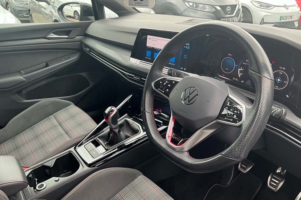 Volkswagen Golf 2.0 Tsi Gti Black #6