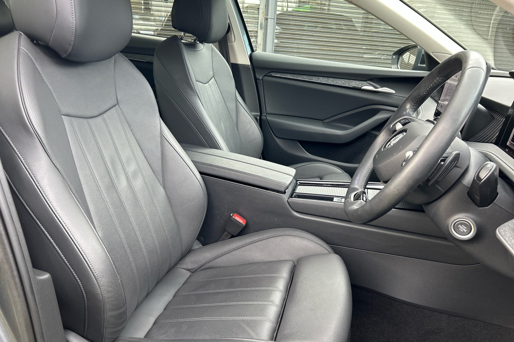Skoda Superb 1.5 Tsi E-tec Se Technology Dsg Silver #28