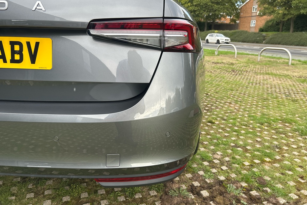 Skoda Superb 1.5 Tsi E-tec Se Technology Dsg Silver #23