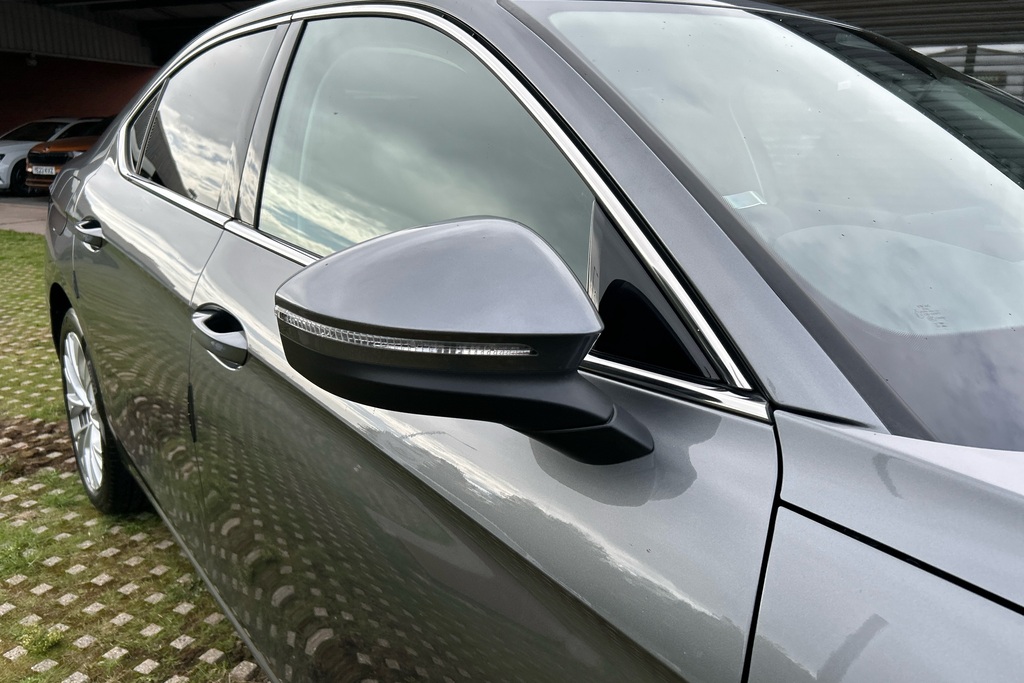 Skoda Superb 1.5 Tsi E-tec Se Technology Dsg Silver #19