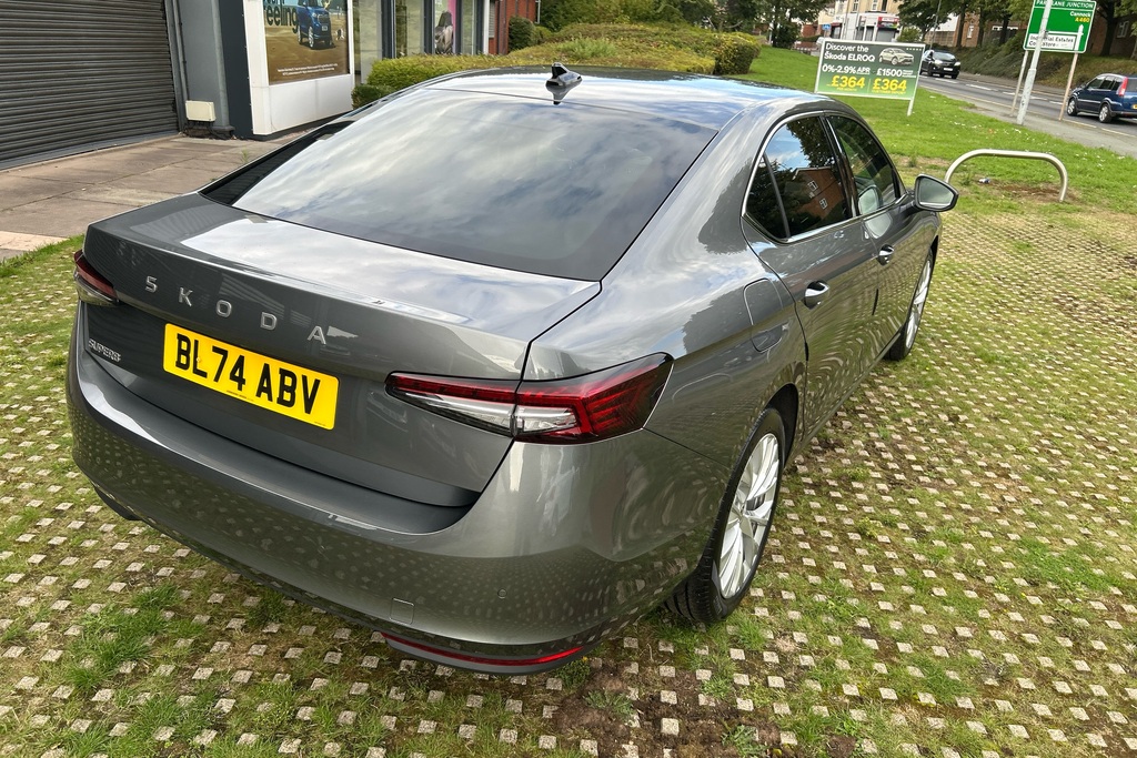 Skoda Superb 1.5 Tsi E-tec Se Technology Dsg Silver #21