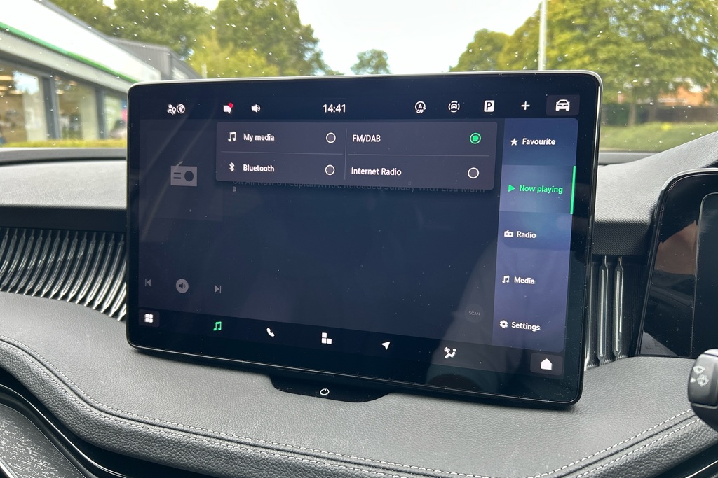Skoda Superb 1.5 Tsi E-tec Se Technology Dsg Silver #41