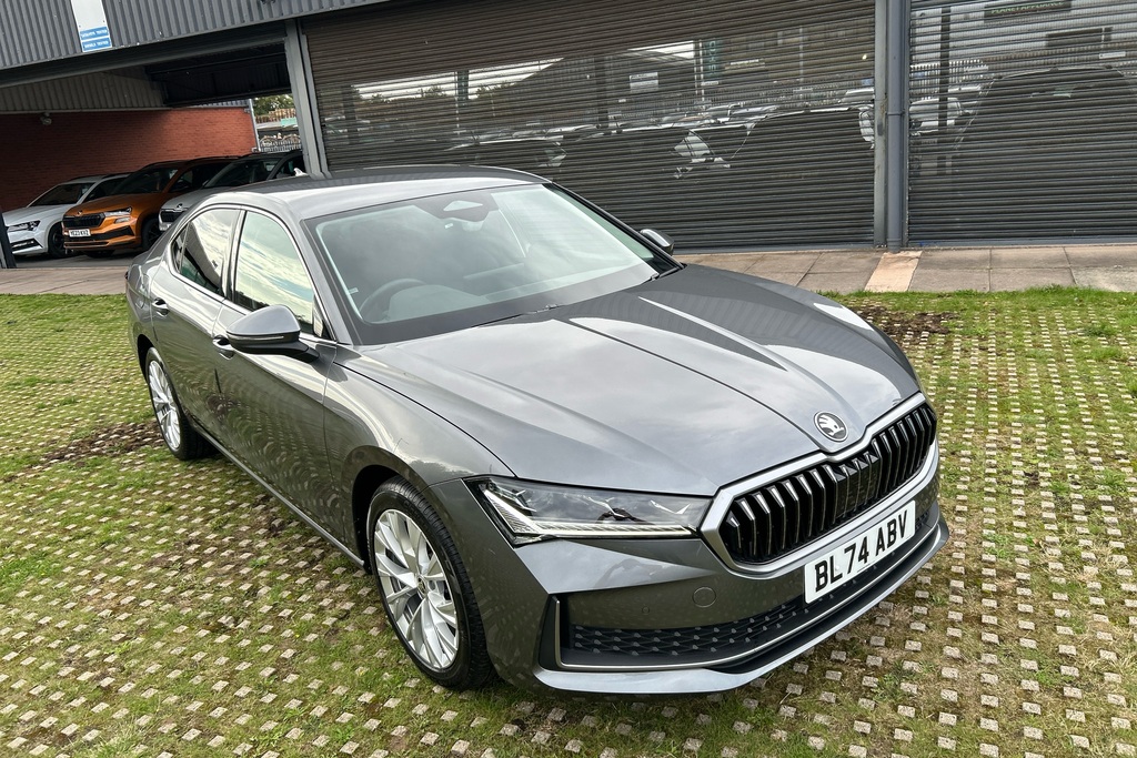 Skoda Superb 1.5 Tsi E-tec Se Technology Dsg Silver #17