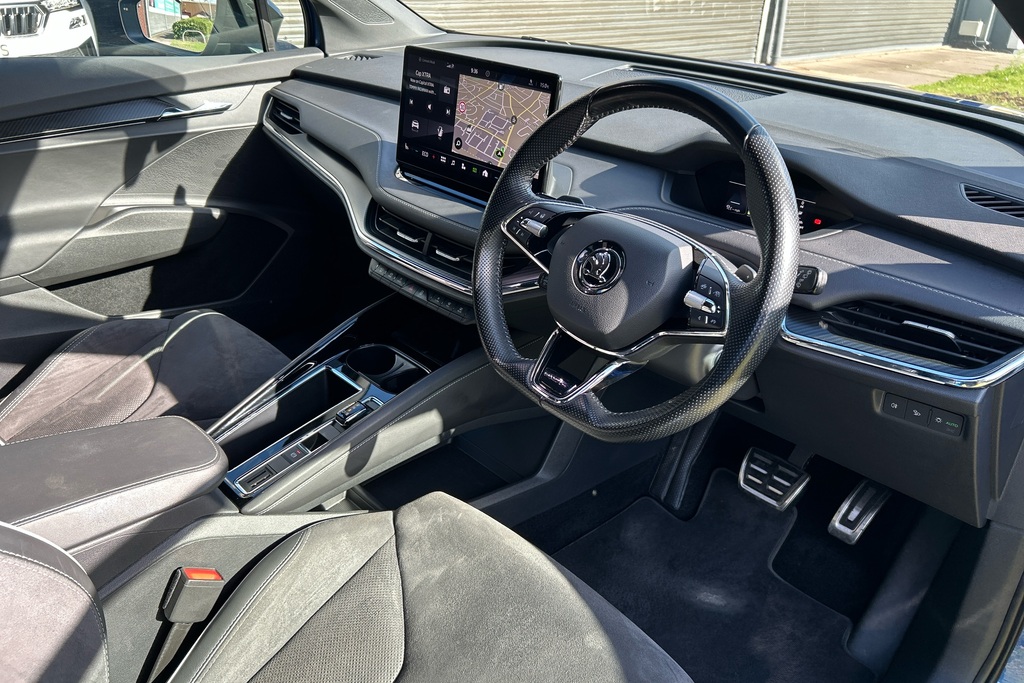 Skoda ENYAQ 150Kw 80 Sportline Plus 82Kwh Blue #6
