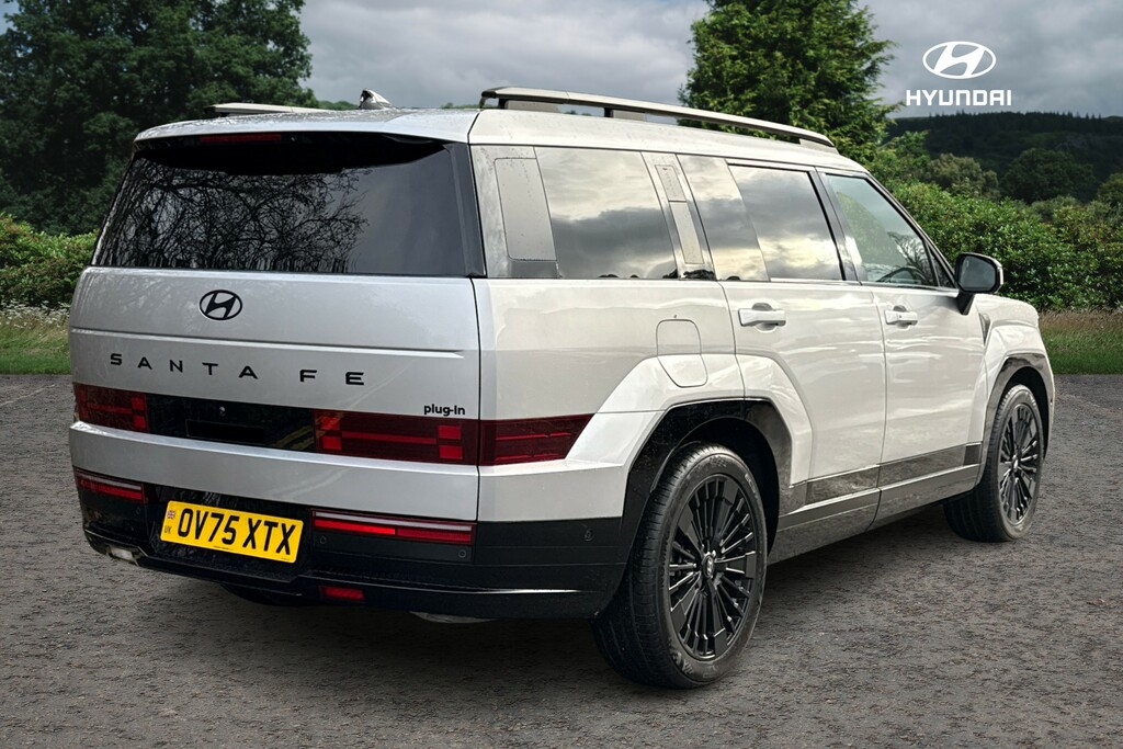 Hyundai Santa Fe Calligraphy White #7