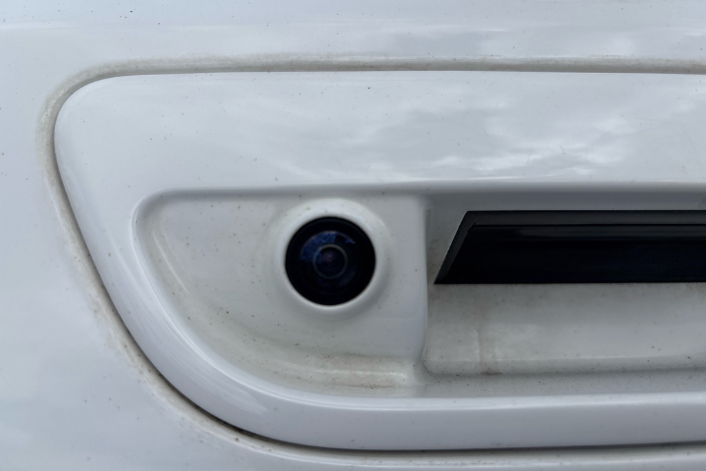 Hyundai I10 Hatchback White #19