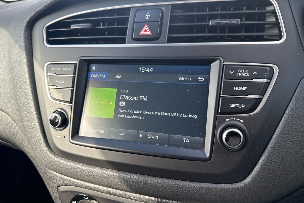 Hyundai I20 #16