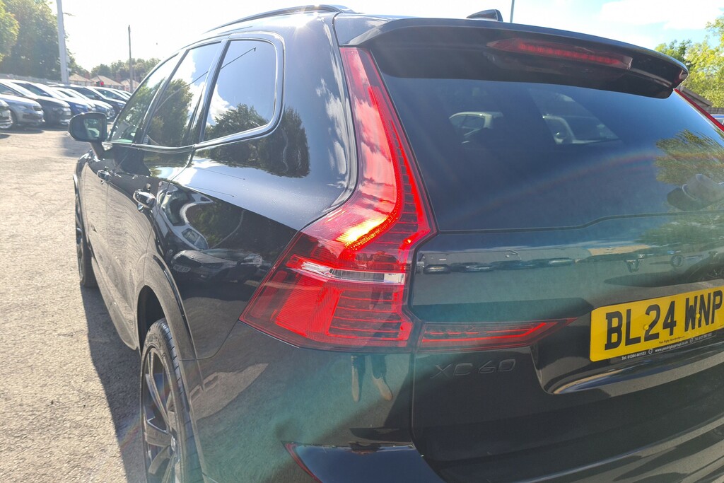 Volvo XC60 B5 Plus Awd Mhev Black #22
