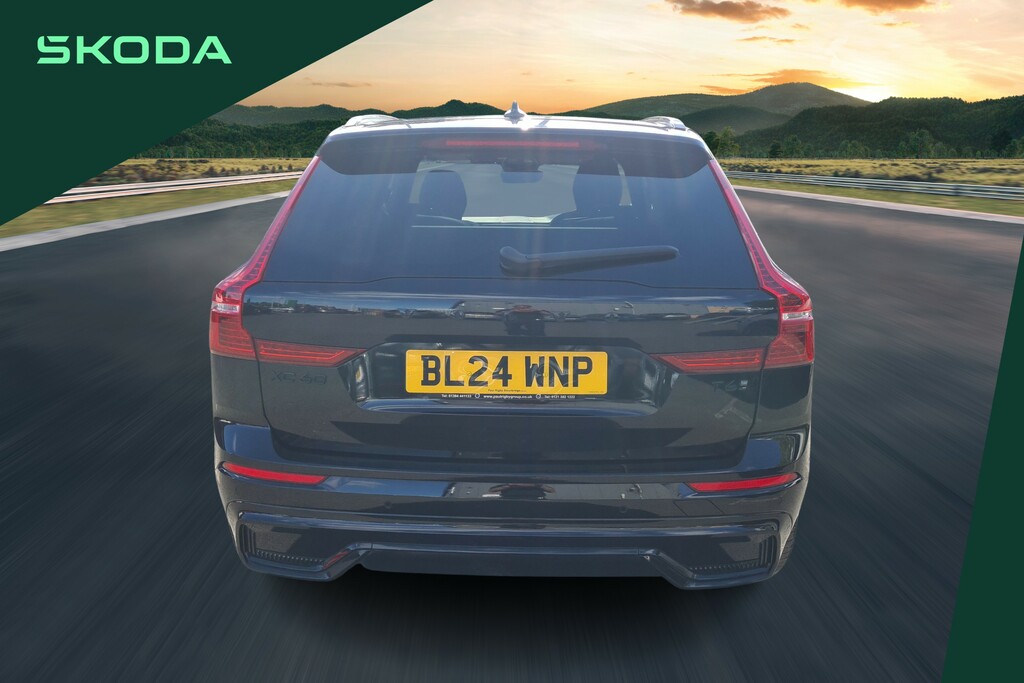 Volvo XC60 B5 Plus Awd Mhev Black #12