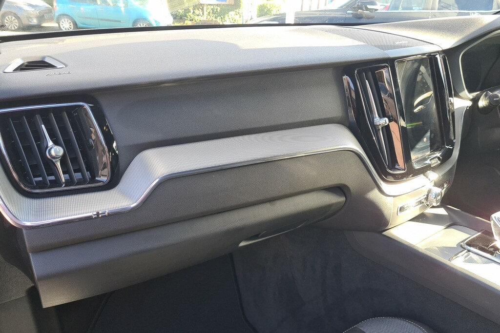 Volvo XC60 B5 Plus Awd Mhev Black #50