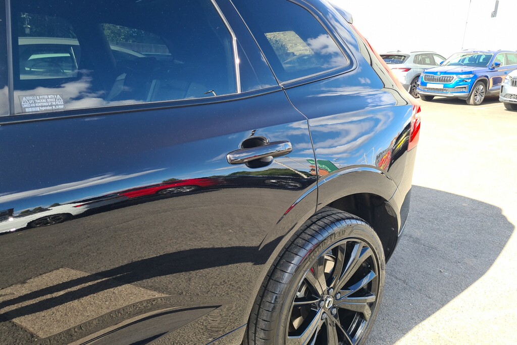 Volvo XC60 B5 Plus Awd Mhev Black #21